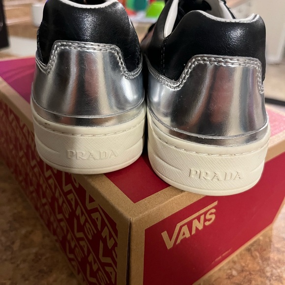 Prada sneakers - Picture 5 of 5